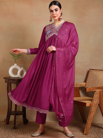 Dhiyona KL Ethnic Motifs Embroidered V-Neck Thread Work Anarkali Kurta with Trousers & Dupatta