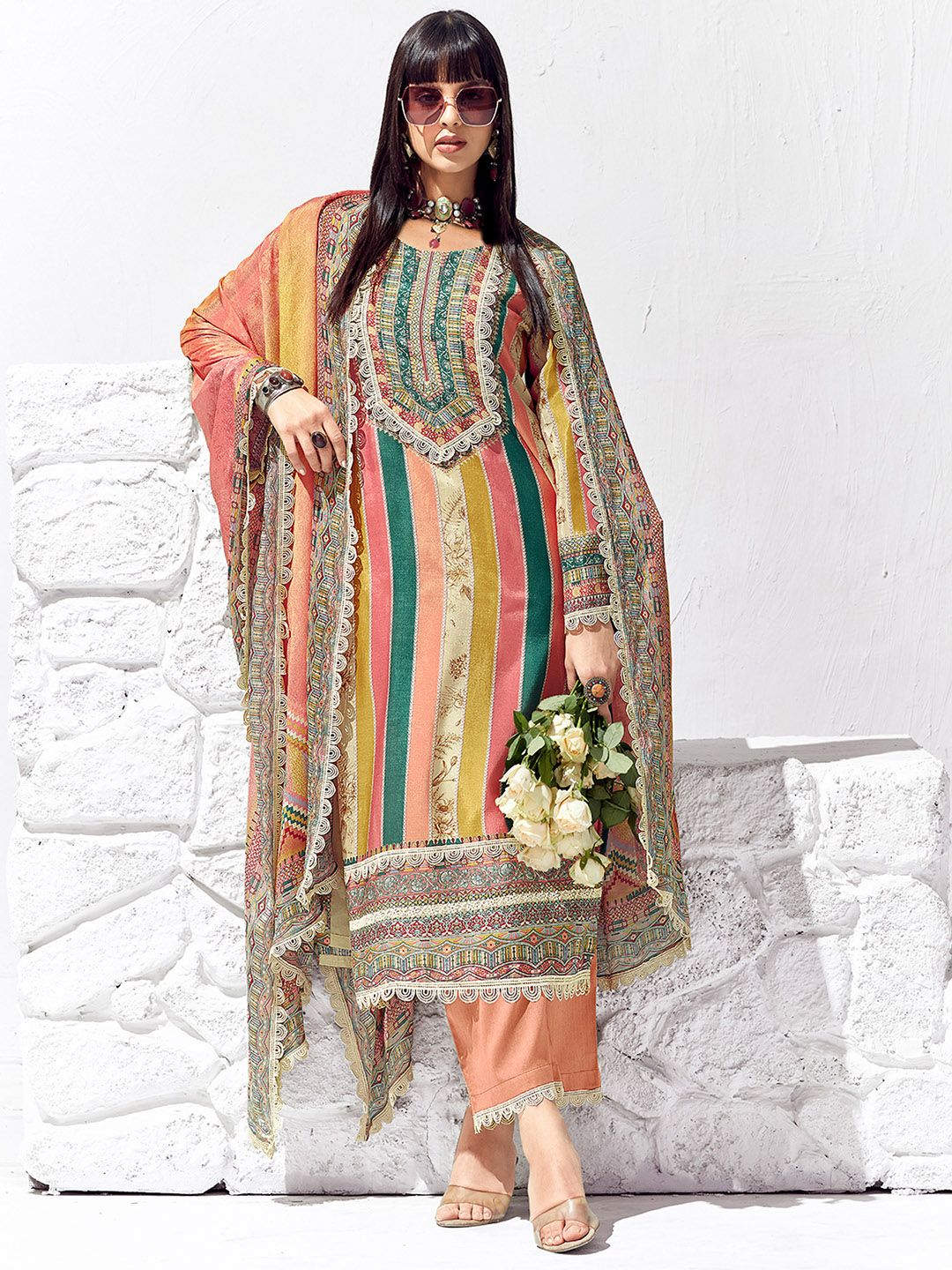 Dhiyona IE Women Ethnic Motifs Printed Regular Kurta Trousers With Dupatta