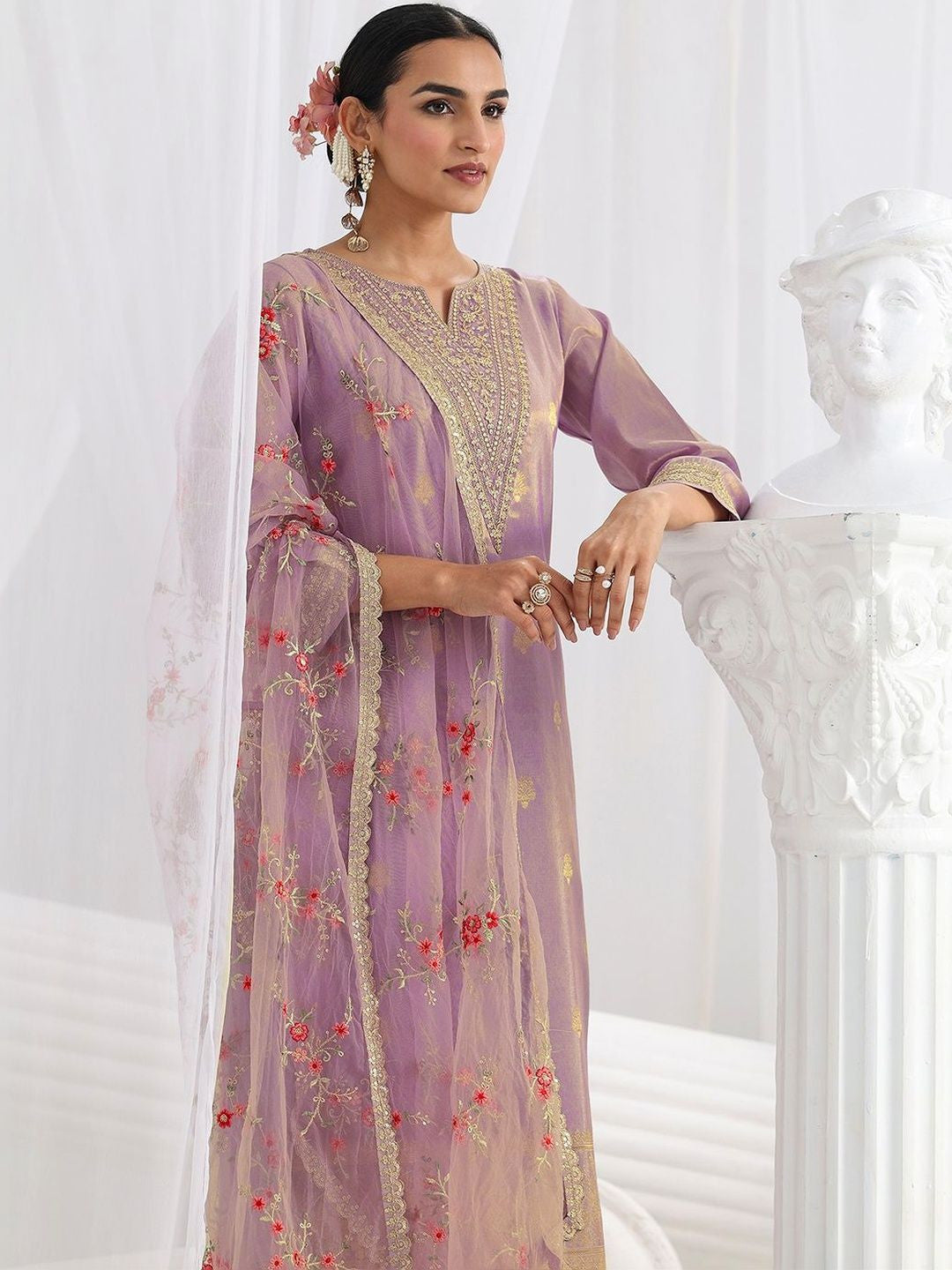 Women Ethnic Motifs Regular Kurta with Trousers & With Dupatta