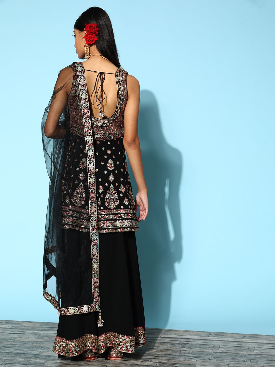 Dhiyona LL Women Ethnic Motifs Poly Georgette Shimmer & Sequin Kurta Set