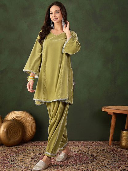 Mirror Detail i Kurta & Salwar Set