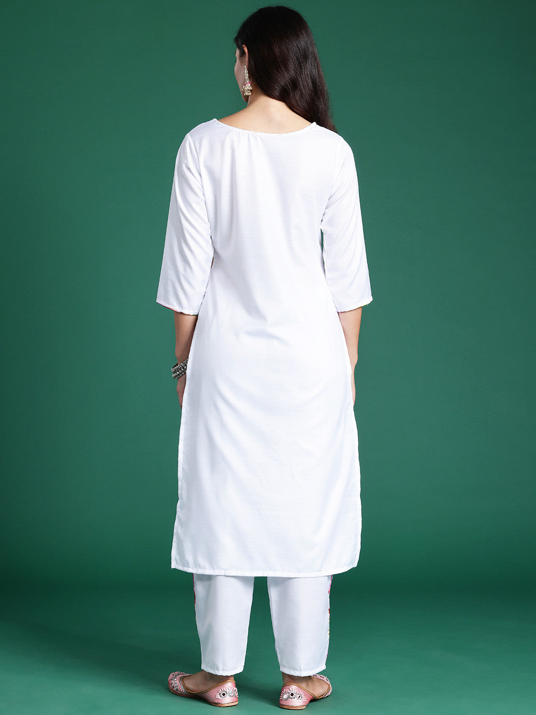 Women Floral Printed Regular Kurta with Trousers