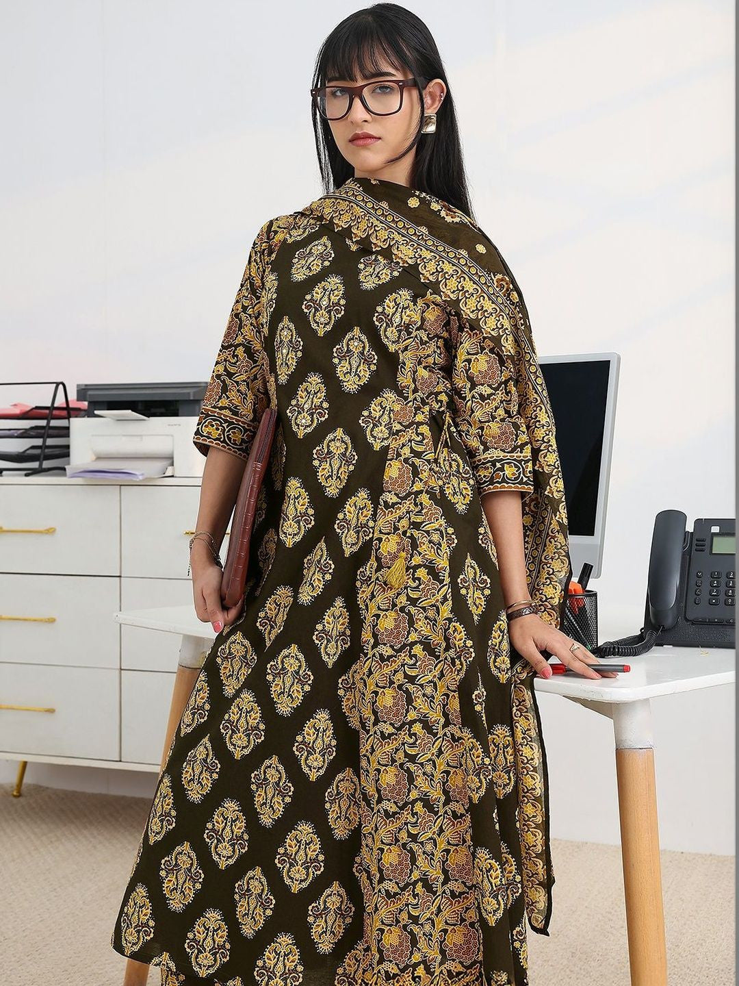 Women Ethnic Motifs Printed Pleated Kurta with Trousers & With Dupatta