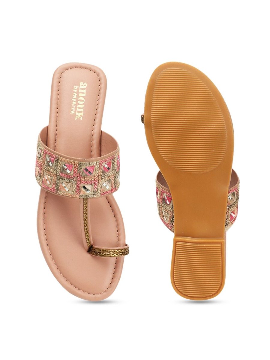 Dhiyona AK Embroidered One Toe Flats