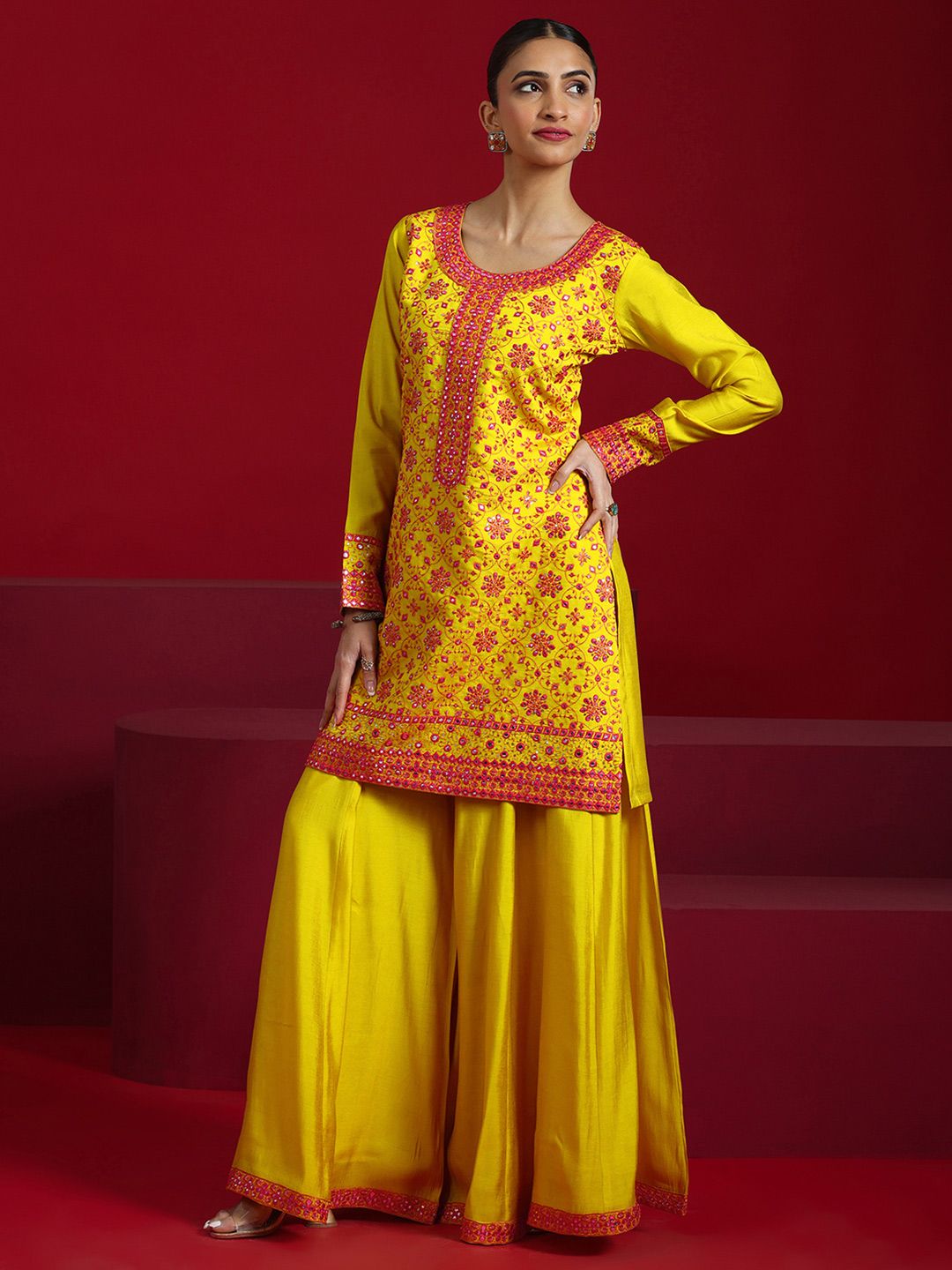 Dhiyona LL Floral Embroidered Mirror Work Straight Kurta With Palazzos & Dupatta