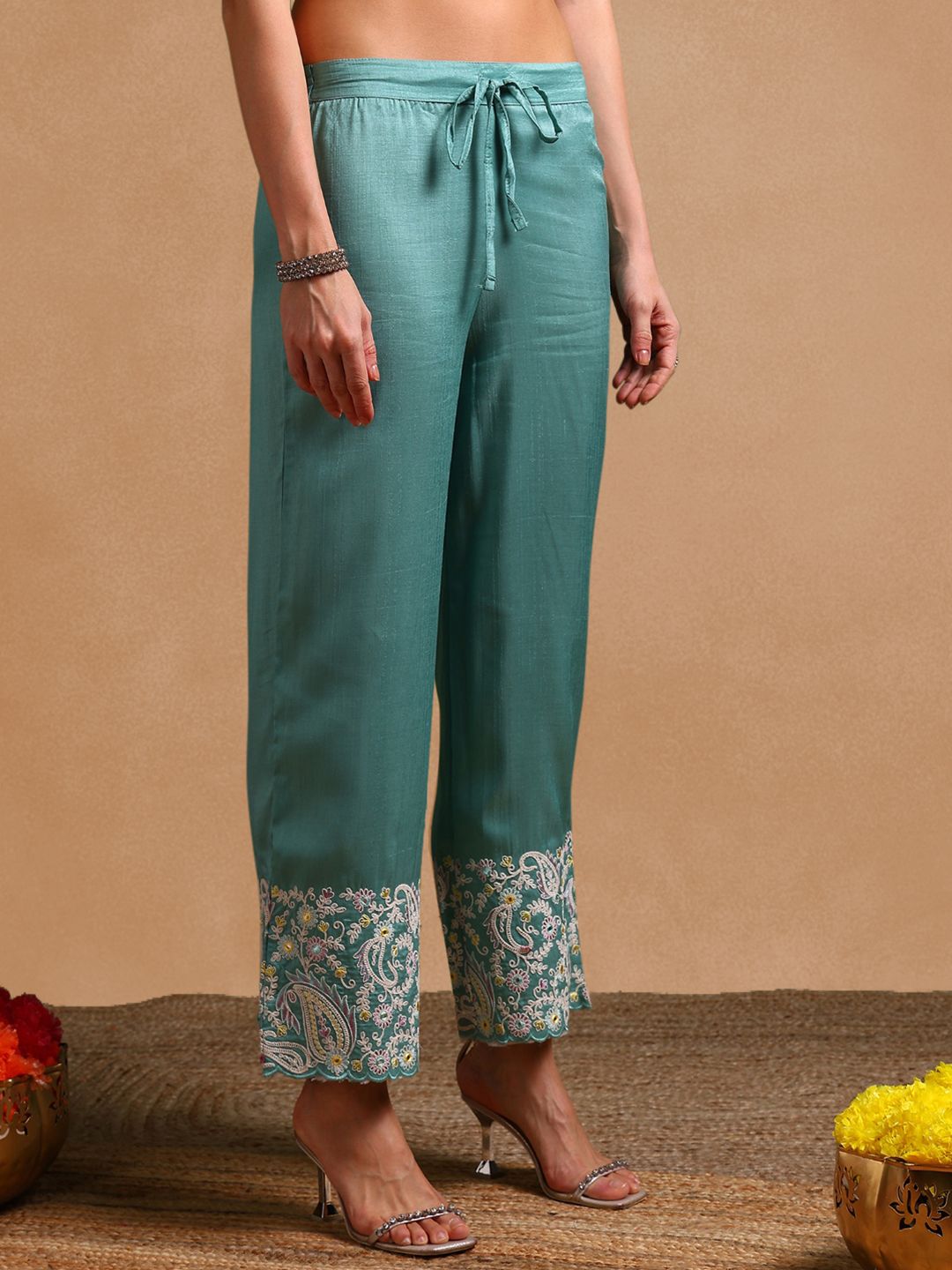 Dhiyona KL Floral Embroidered Pleated Thread Work Kurta with Palazzos & Dupatta