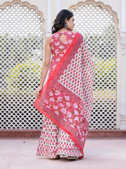 Dhiyona KL Women Floral Printed Regular Pure Cotton Kurta with Sharara & With Dupatta