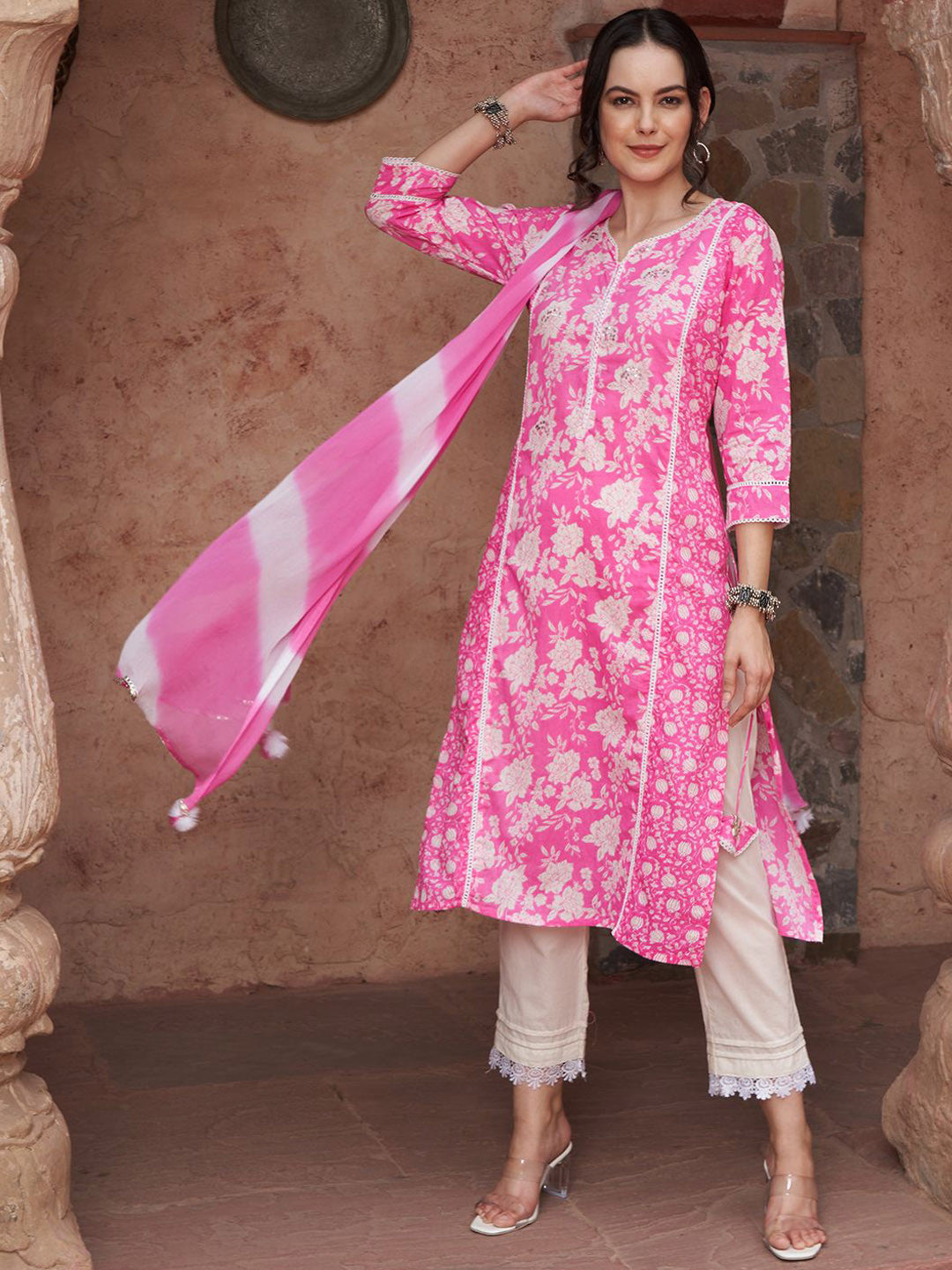 Floral Printed Gotta Patti Straight Kurta With Trousers & Dupatta
