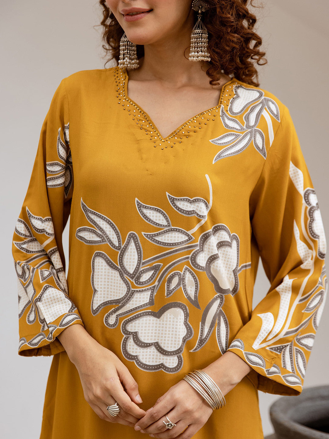 Printed Straight Kurta & Palazzo