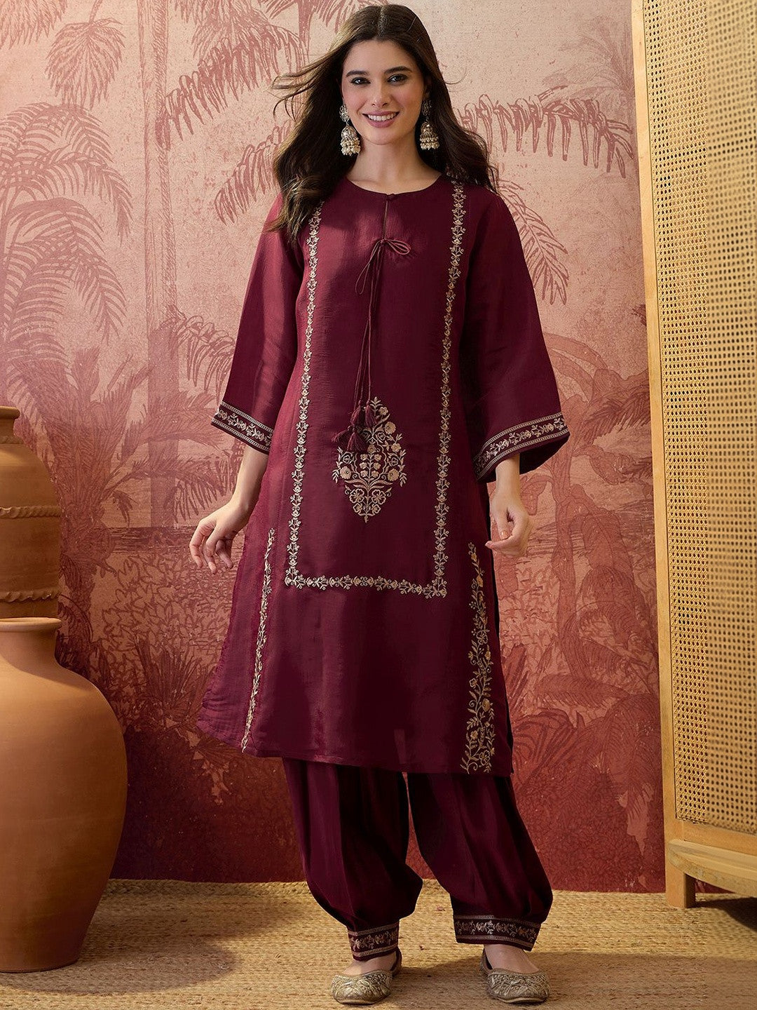 Embroidered Round-Neck Kurta & Harem Pants