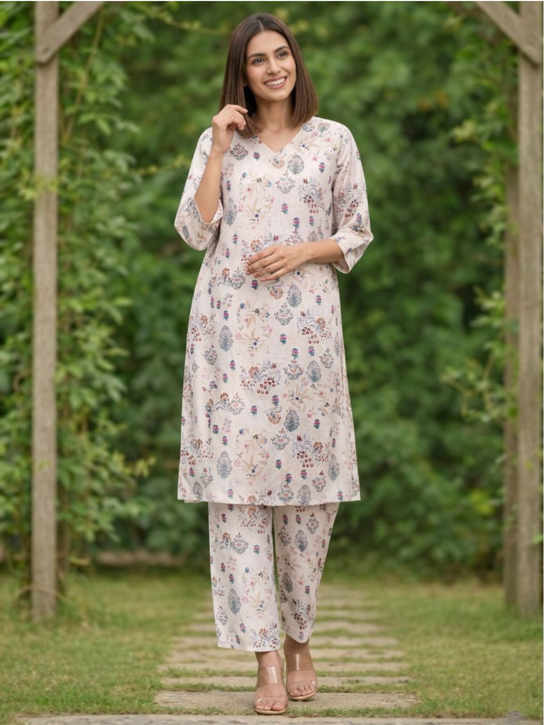 Bindiya Pearl Linen Printed Kurta Pant Set