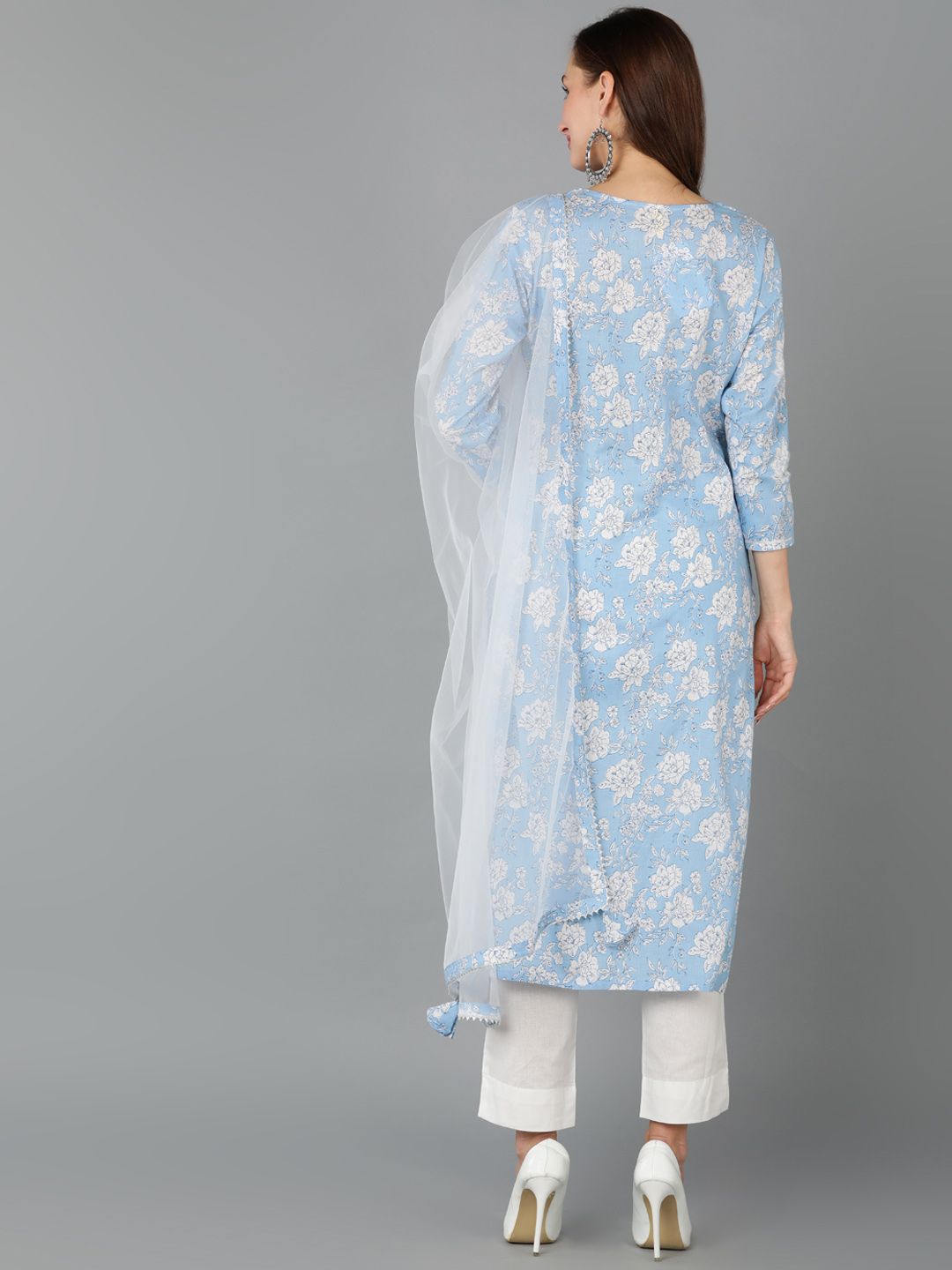 Dhiyona KL Women Floral Printed Kurta with Trousers & Dupatta