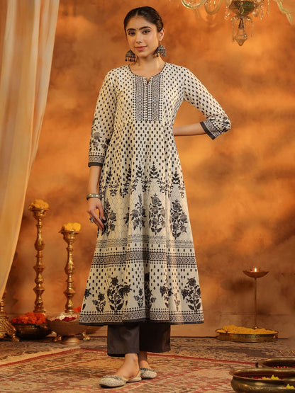 Dhiyona RR Women's Floral Printed Pure Cotton Kurta With Trousers & Dupatta