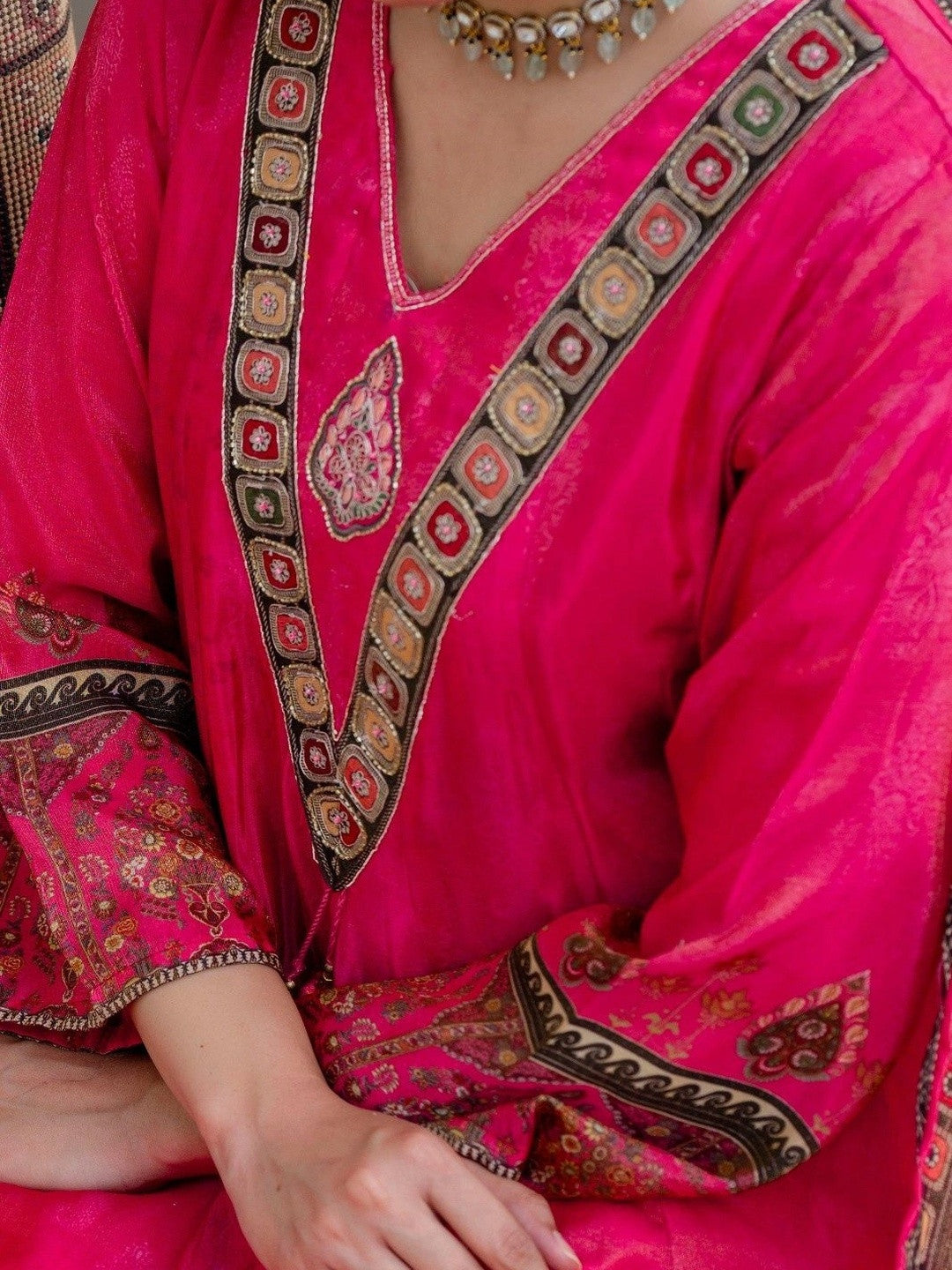Women Ethnic Motifs Yoke Design Regular Kurta with Harem Pants
