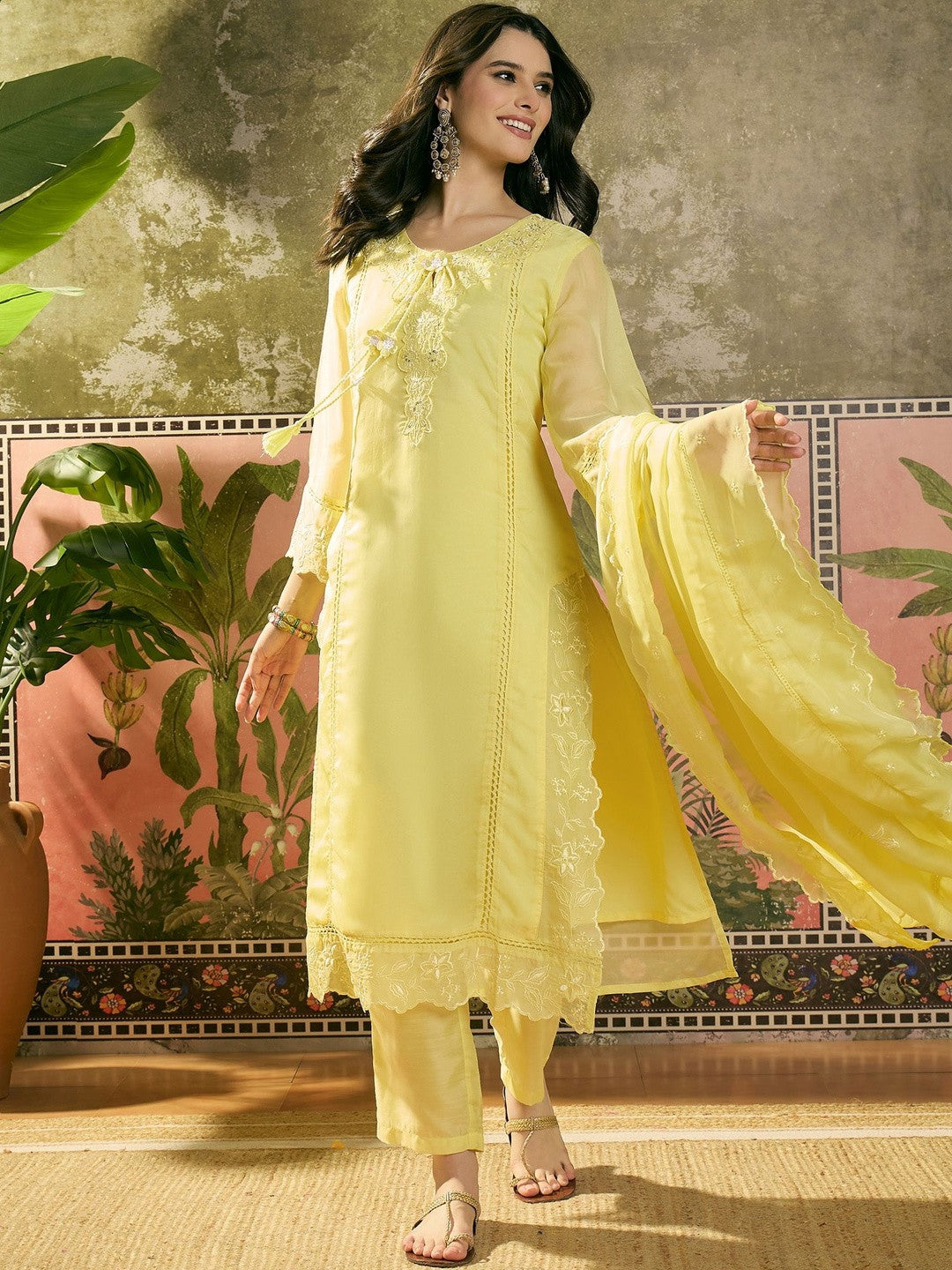 Embroidered Round Neck Kurta Sets