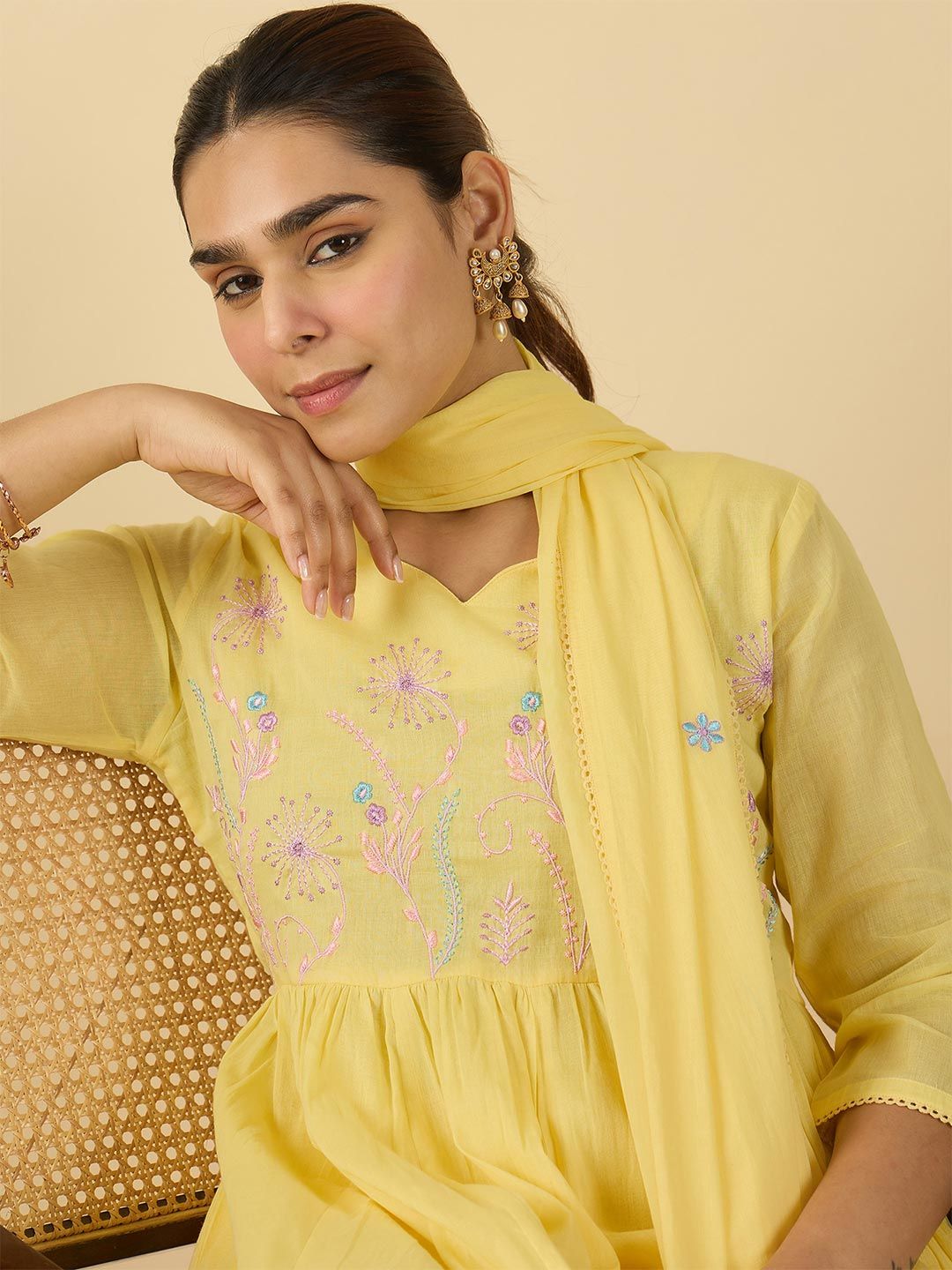 Dhiyona IE Floral Embroidered V-Neck Pure Cotton A-Line Kurta With Trousers & Dupatta