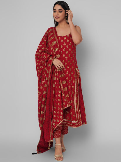 Dhiyona KL Women Red Ethnic Motifs Embroidered Gotta Patti Kurti with Trousers & With Dupatta