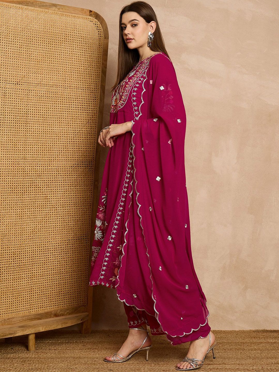 Dhiyona KL Floral Embroidered Thread Work Kurta with Palazzos & Dupatta