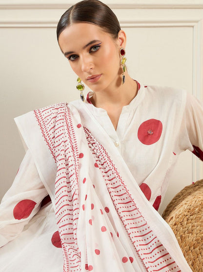 Dhiyona IE Women Printed Panelled Sequinned Pure Cotton Kurta with Trousers & With Dupatta