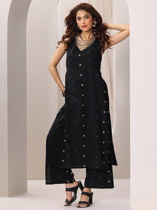 Geometric Printed V-Neck Straight Kurta With Palazzos