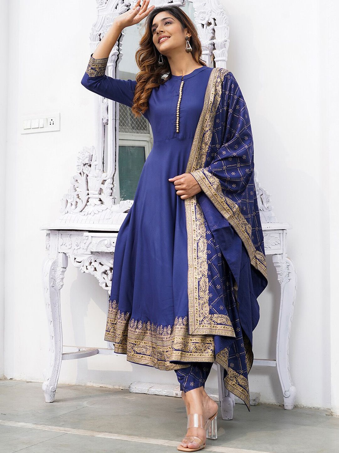 Dhiyona KL Ethnic Motifs Printed Anarkali Kurta with Trousers & Dupatta