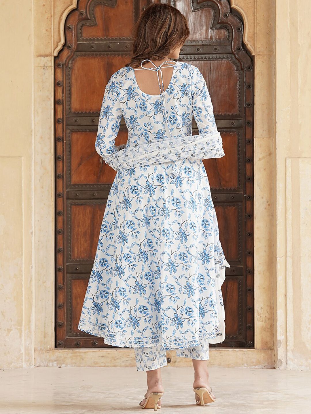 Dhiyona KL Floral Printed Gotta Patti Pure Cotton Anarkali Kurta with Trousers & Dupatta