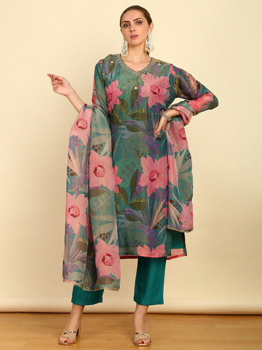 Dhiyona SO Women's Green Floral Printed Regular Beads & Stones Kurta With Trousers & Dupatta