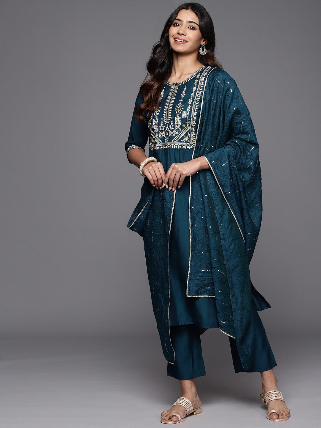 Women Floral Yoke Design Regular Kurta with Trousers With Dupatta