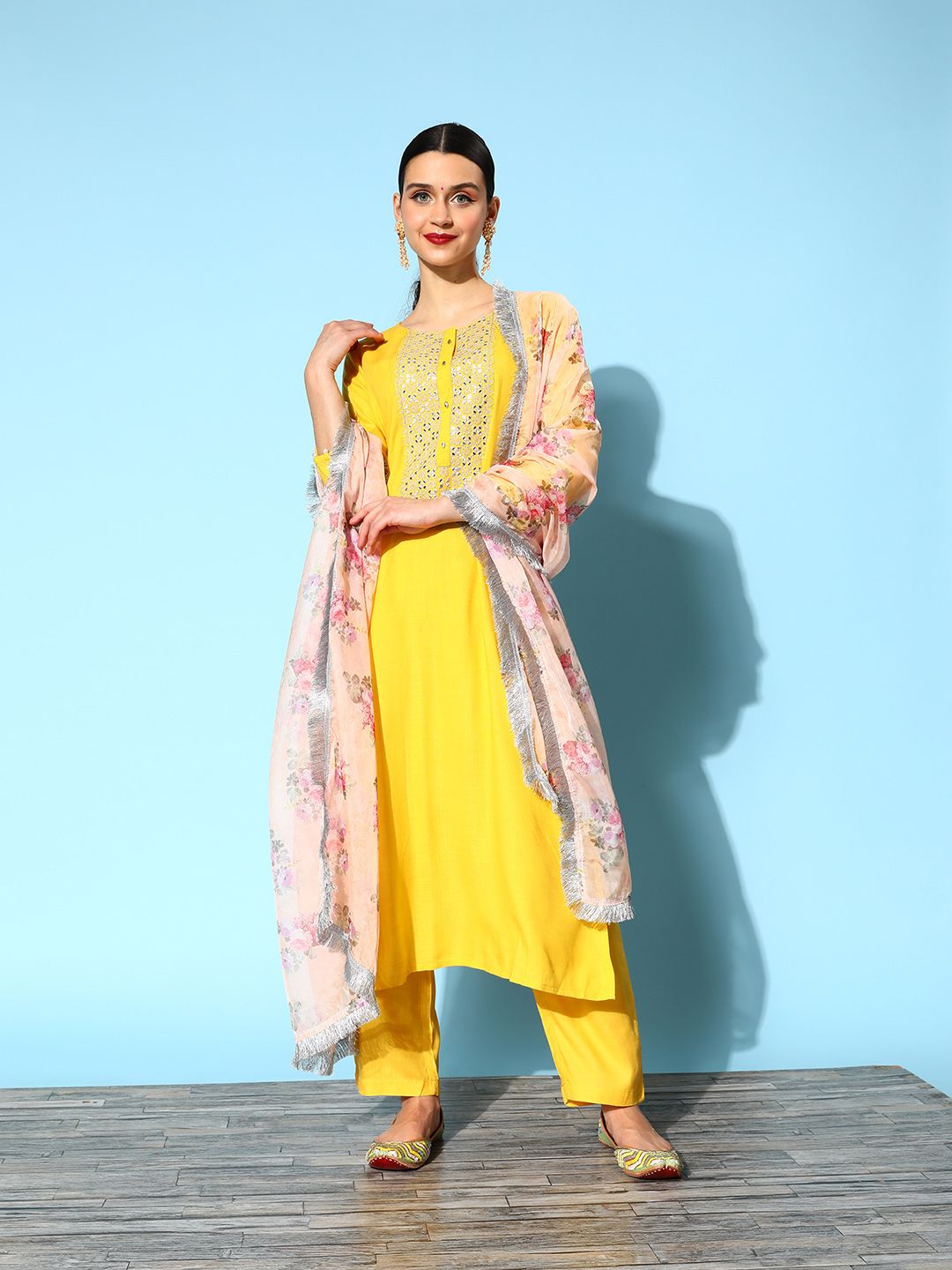 Dhiyona VA Women's Solid Viscose Rayon Hyper Texture Kurta Set