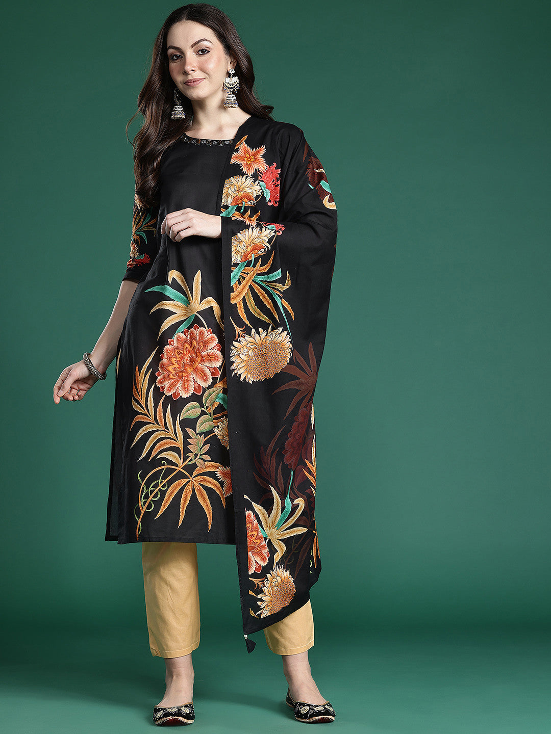 Women Floral Printed Pure Cotton Kurta with Trousers & With Dupatta