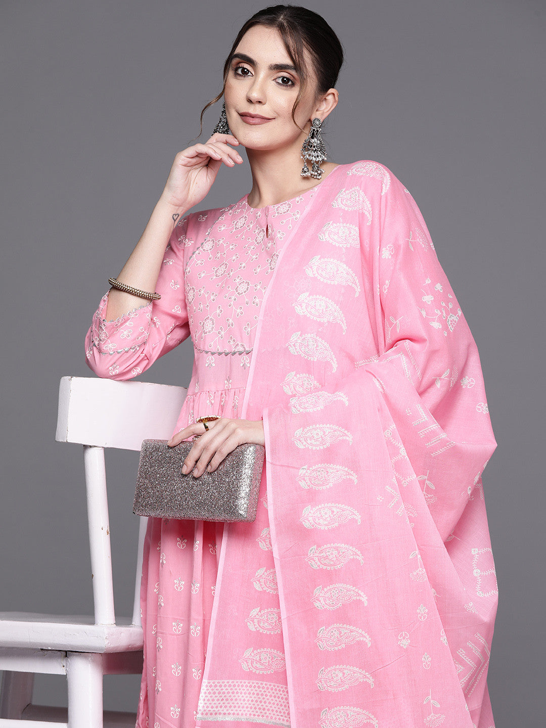 Women Floral Printed Empire Gotta Patti Kurta with Trousers & With Dupatta