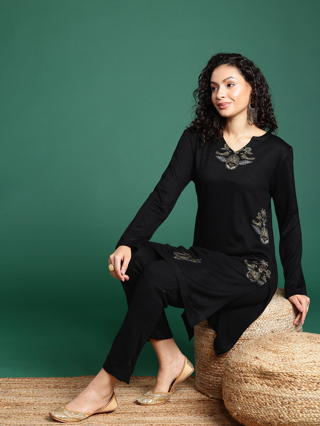 Ethnic Motifs Printed Regular Kurta With Trousers