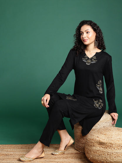 Ethnic Motifs Printed Regular Kurta With Trousers