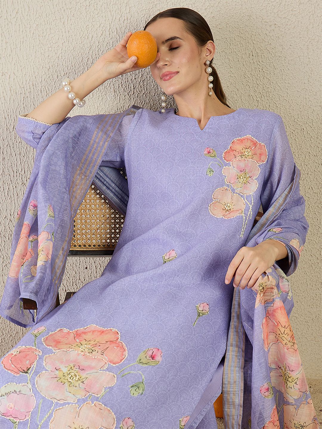 Dhiyona IE Women Floral Printed Kurta with Trousers & Dupatta