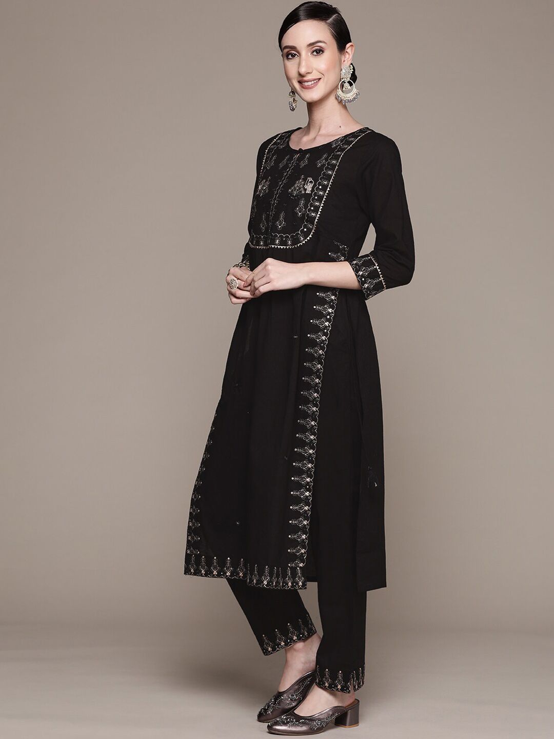 Dhiyona IS Women's Ethnic Motifs Embroidered Mirror Work High Slit Kurta with Trousers & Dupatta