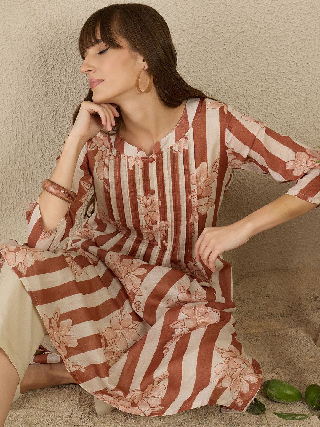 Women Floral Printed Regular Pure Cotton Kurta with Trousers