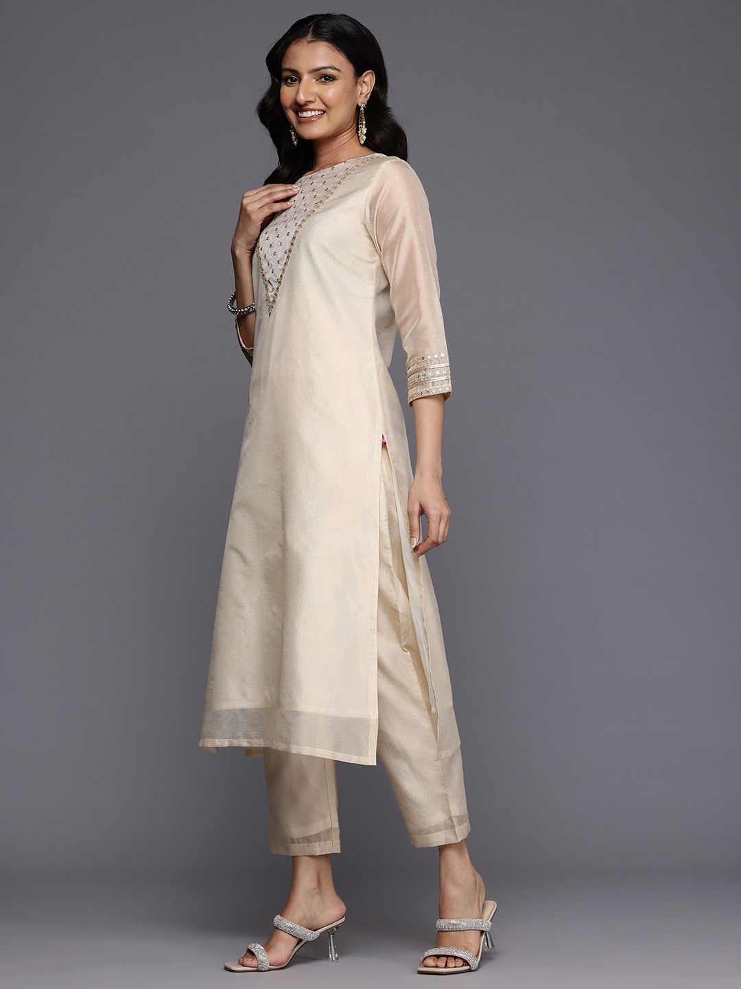 Off White Ethnic Motifs Yoke Design Sequinned Kurta With Trousers & Dupatta