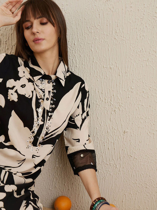 Dhiyona IE Floral Printed Three-Quarter Sleeves Tunic With Trouser