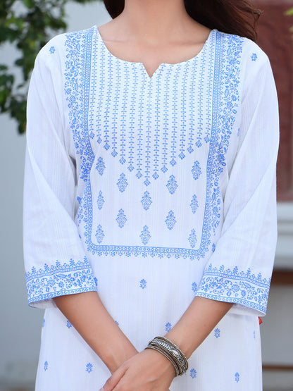 Ethnic Motifs Printed Straight Kurta With Trousers & Dupatta