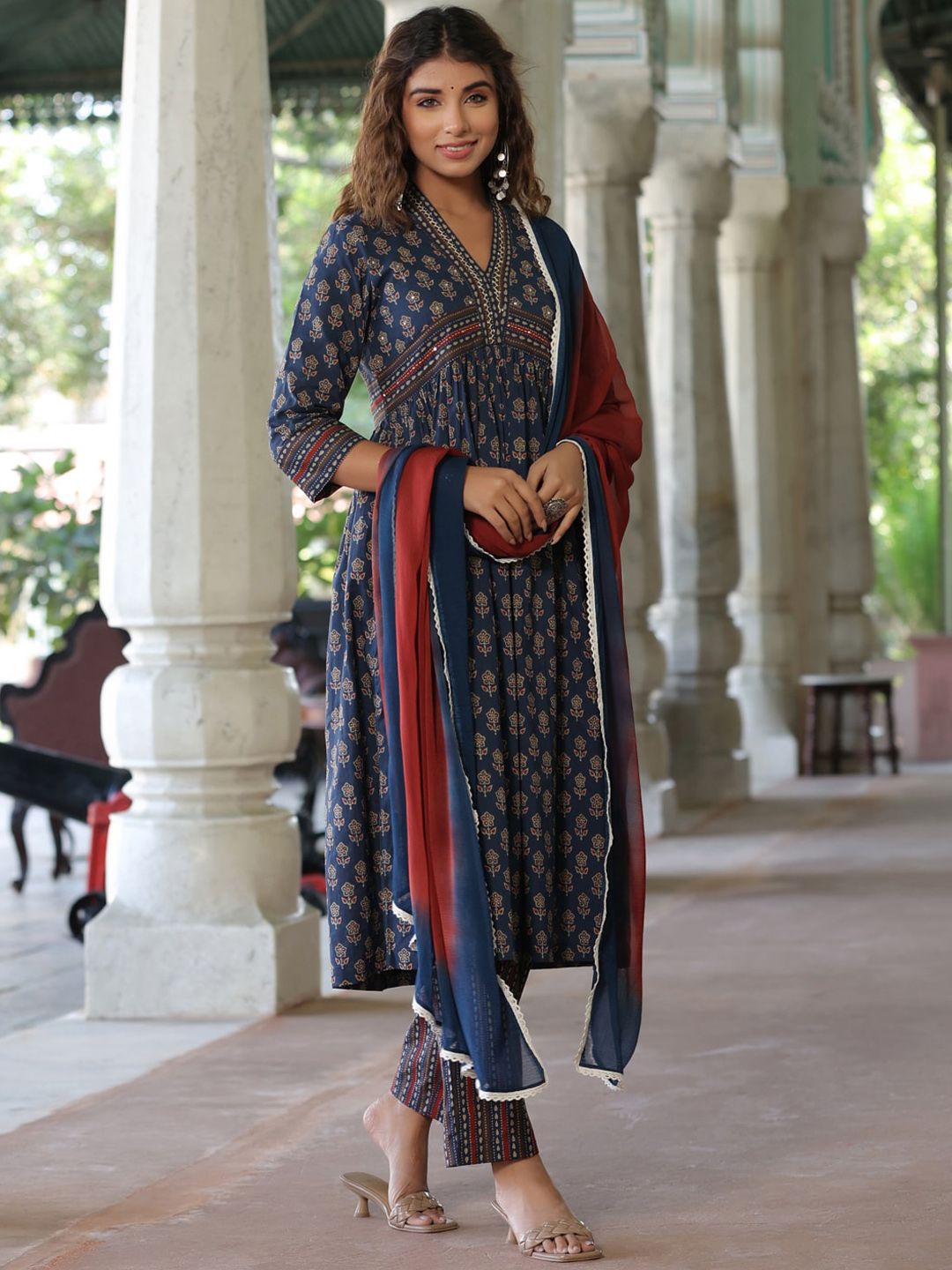 Dhiyona RR Women's Printed Empire Sequinned Pure Cotton Kurta with Trousers & Dupatta