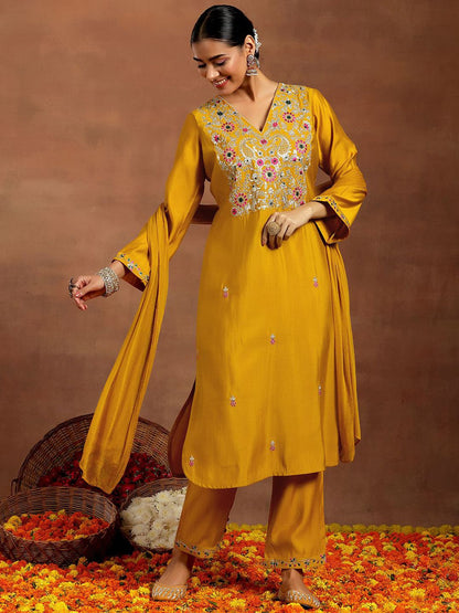 Ethnic Motifs Embroidered Sequinned V-Neck Straight Kurta With Trouser & Dupatta