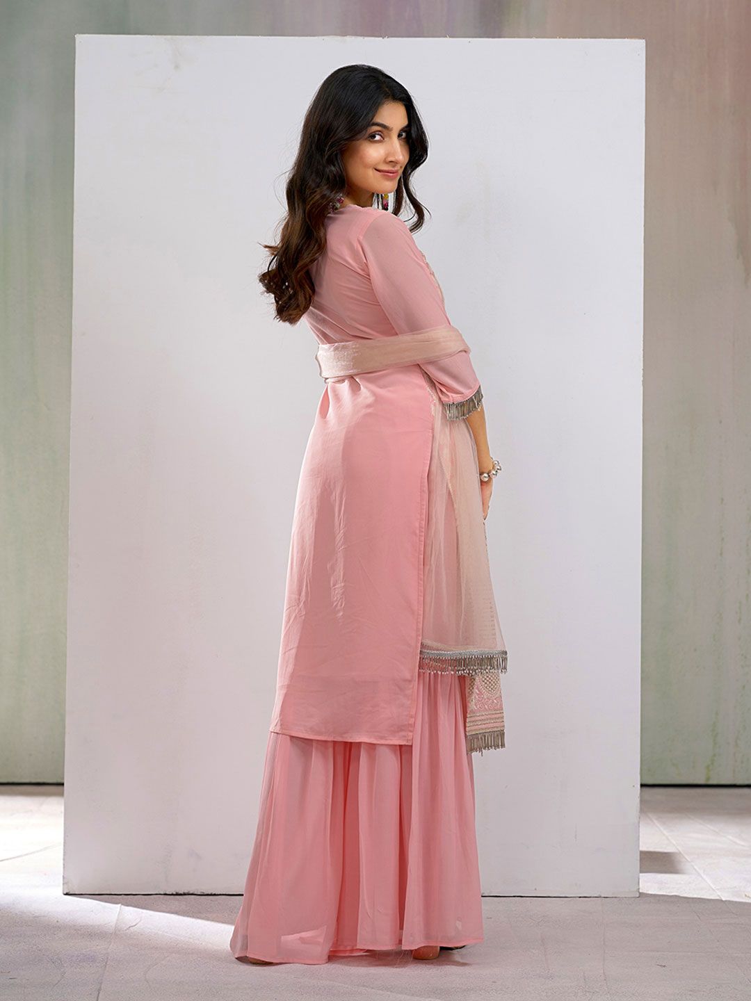 Dhiyona CH Women Floral Embroidered Kurta with Sharara & Dupatta