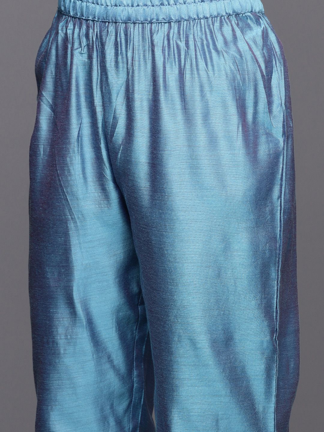Blue Floral Embroidered Chanderi Silk Kurta With Trousers & Dupatta