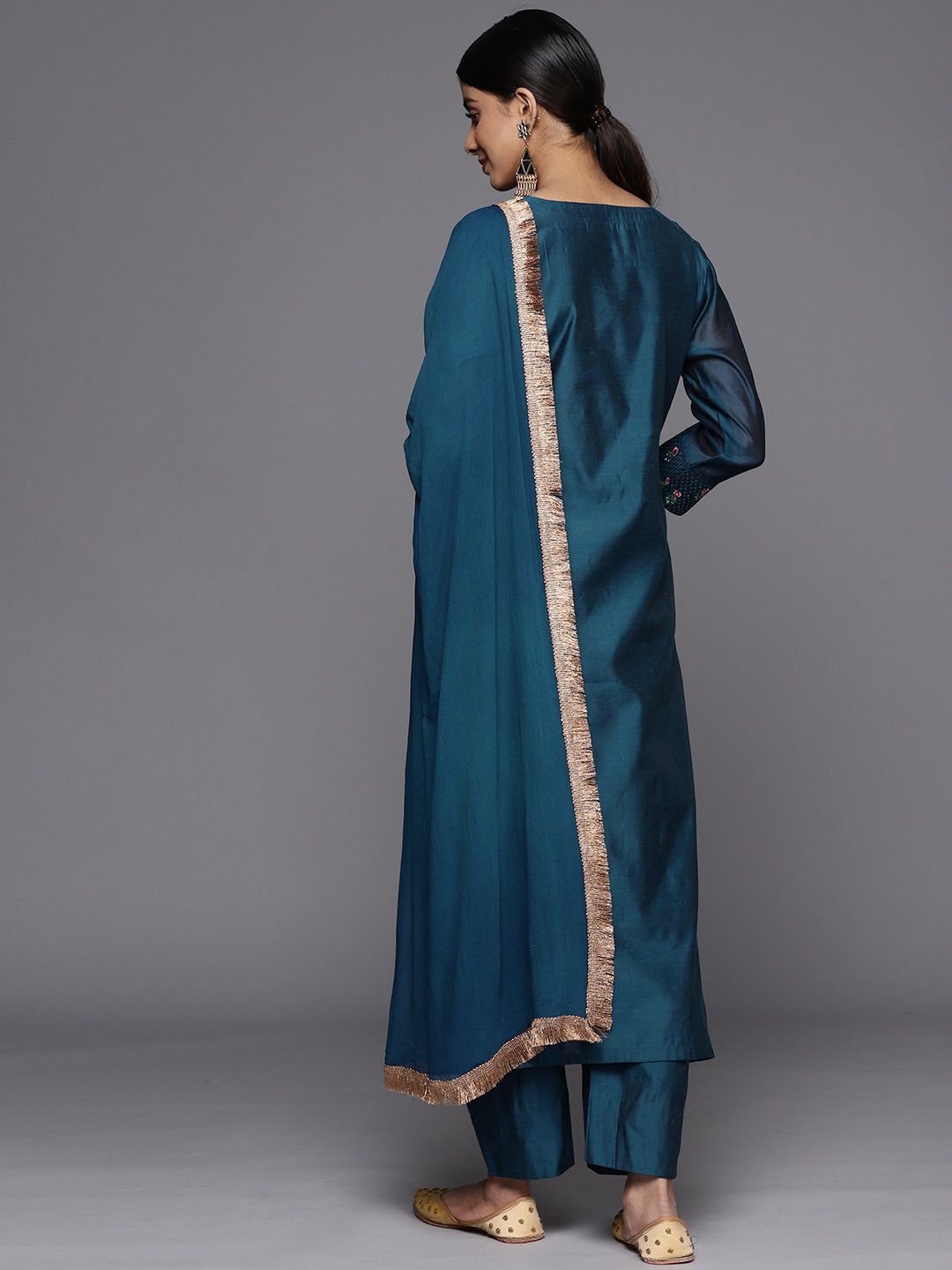 Dhiyona VA Women'sFloral Embroidered Sequinned Chanderi Silk Kurta With Trousers & With Dupatta