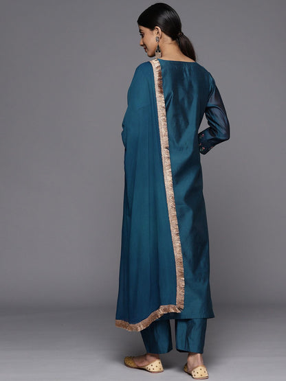 Dhiyona VA Women'sFloral Embroidered Sequinned Chanderi Silk Kurta With Trousers & With Dupatta
