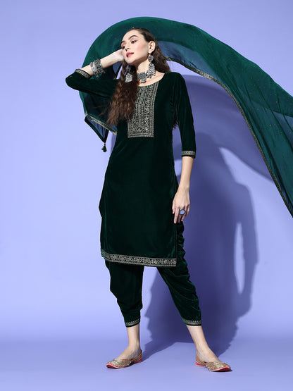Women Floral Velvet Kurta Set