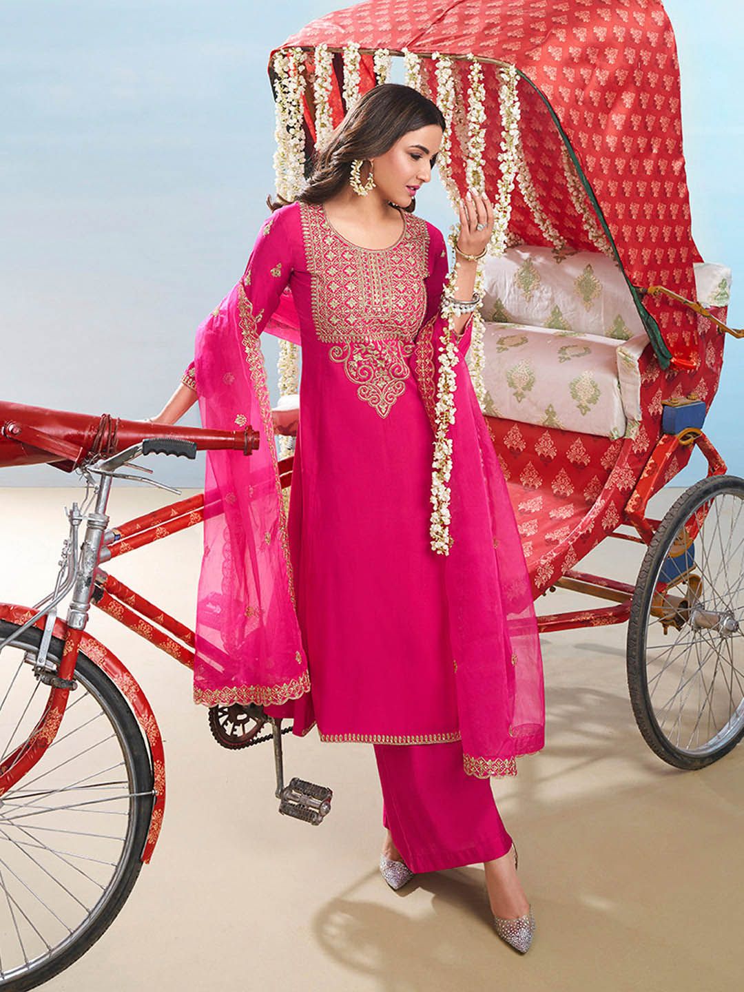 Dhiyona IN Floral Embroidered Round Neck Sequinned Anarkali Kurta With Palazzos & Dupatta