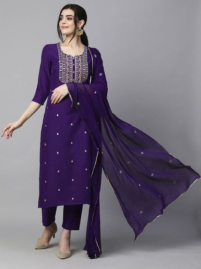 Dhiyona KL Floral Embroidered Regular Thread Work Kurta with Trouser & Dupatta