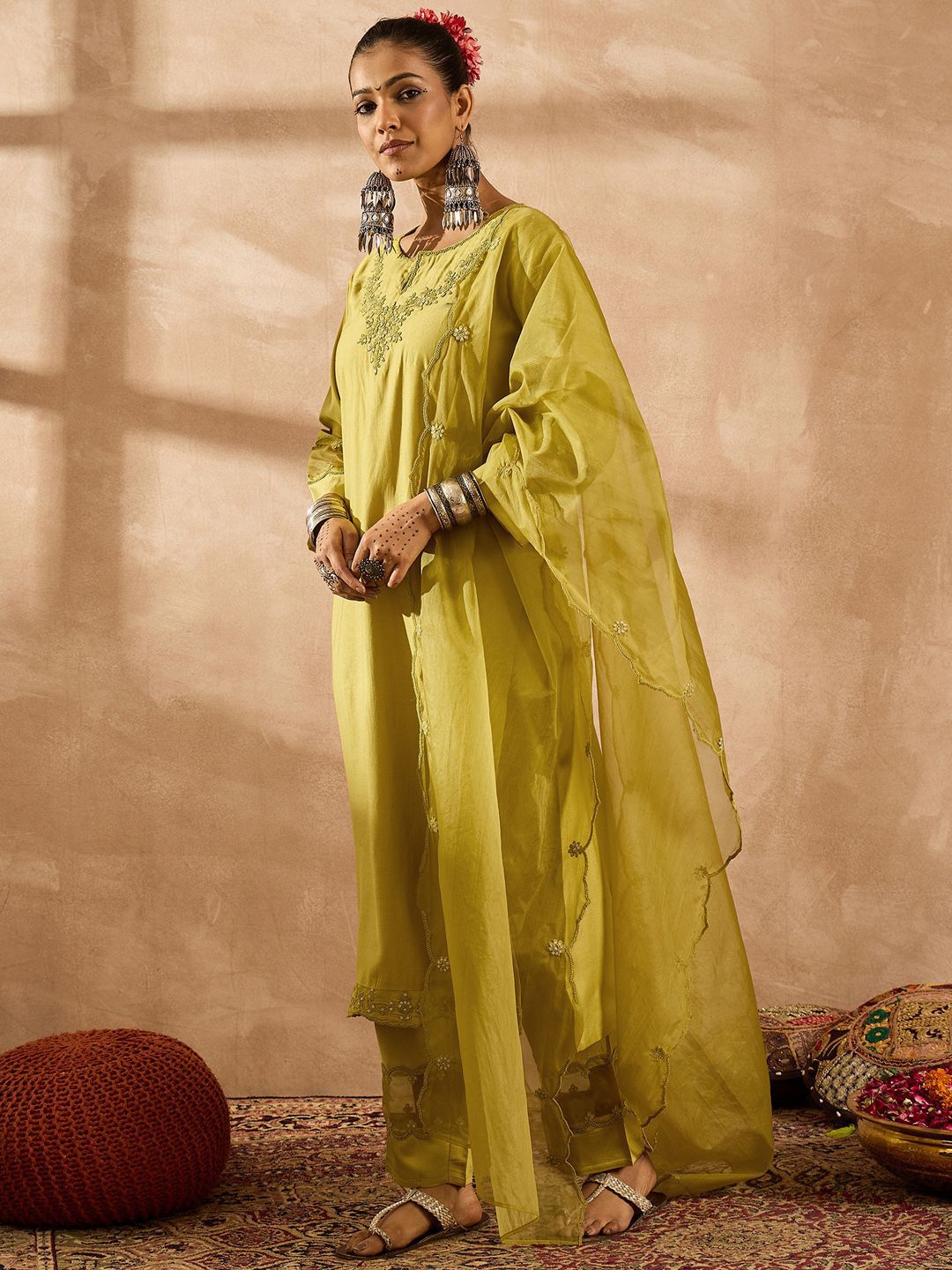 Women Ethnic Motifs Embroidered Regular Liva Kurta with Trousers & With Dupatta