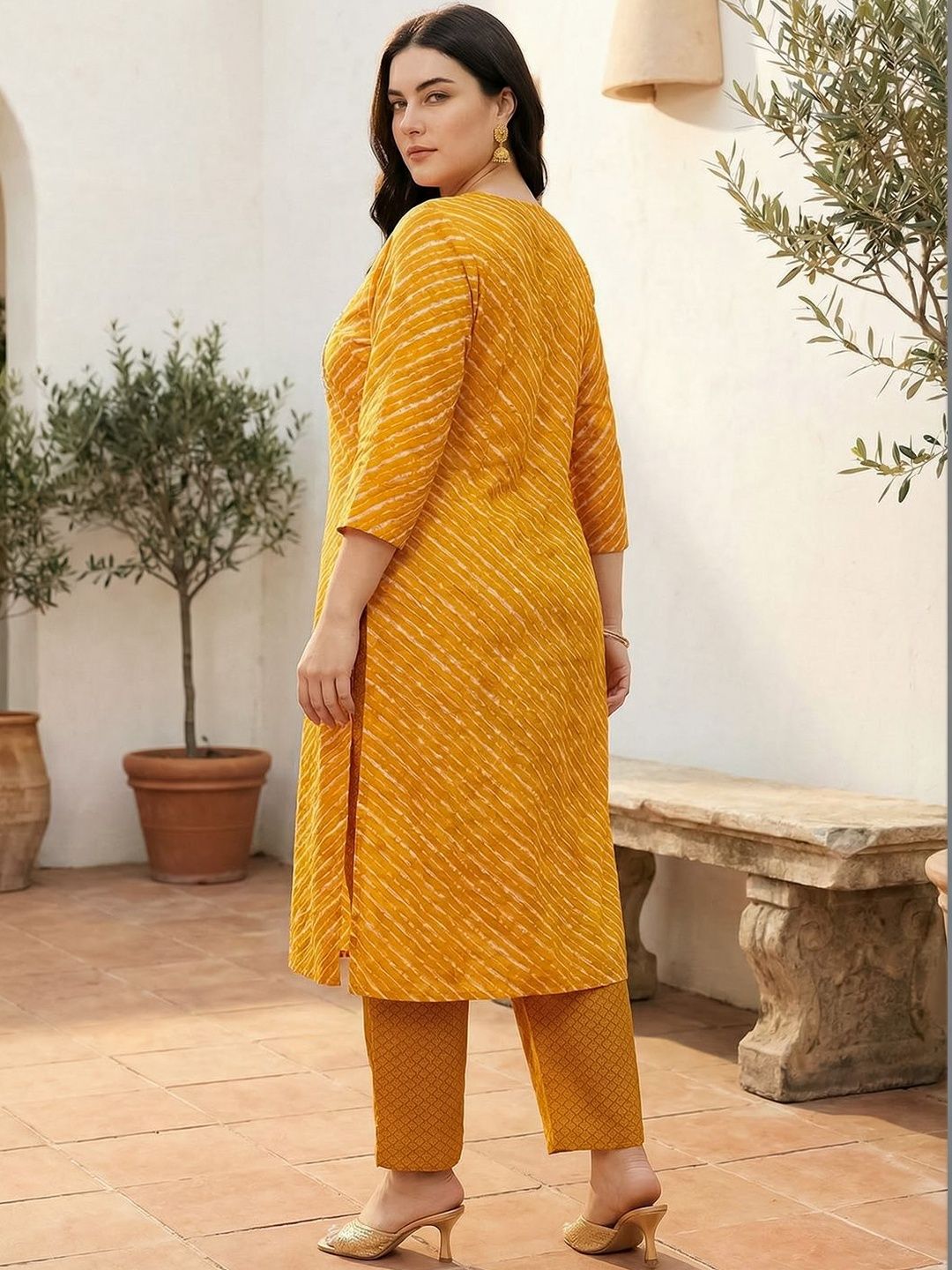 Dhiyona Women's Printed Regular Thread Work Pure Cotton Kurta with Trousers & With Dupatta
